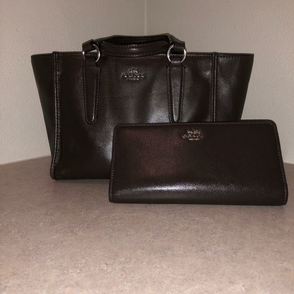 Coach Handbags - Chocolate Brown Coach Tote Bag with Wallet